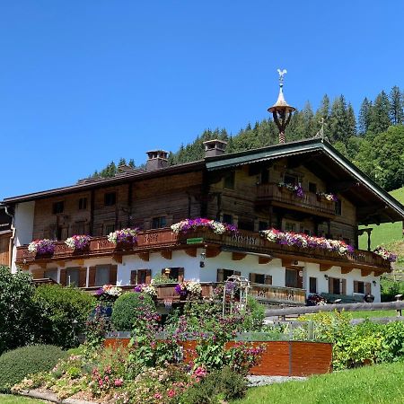 Reitstall Henntalhof Apartamento Kitzbühel Exterior foto