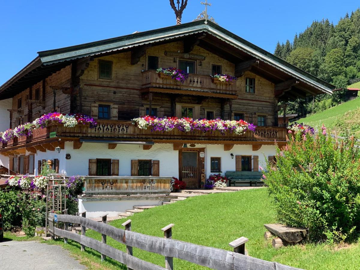 Reitstall Henntalhof Apartamento Kitzbühel Exterior foto